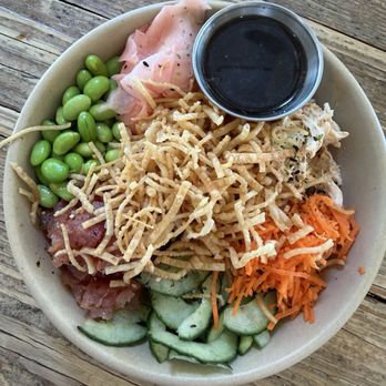 Malibu Farm - Tuna bowl - Breakfast & Brunch Near Me - San Diego, California