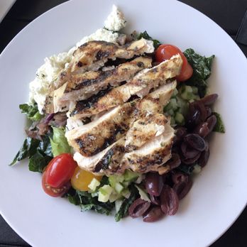 The Foundry - Greek salad with grilled chicken - Lounges Near Me - Pompano Beach, Florida