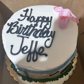 Ginger Snap Patisserie - Soccer themed birthday cake - Patisserie/Cake Shop Near Me - Orchard Park, New York Ginger Snap Patisserie - Soccer themed birthday cake - Patisserie/Cake Shop Near Me - Orchard Park, New York