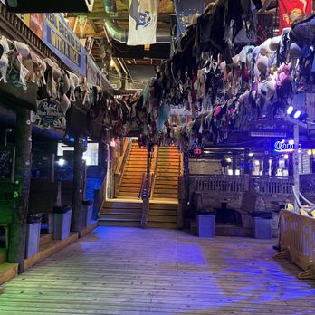 OSO at Bear Point Harbor - Orange Beach - Seafood Near Me - Orange Beach, Alabama