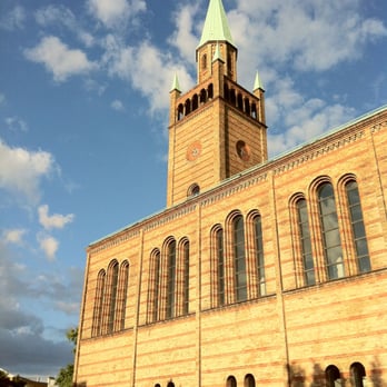 St. Matthäus-Kirche - Churches Near Me - Berlin, BE