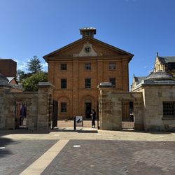 Hyde Park Barracks Museum - Entrance