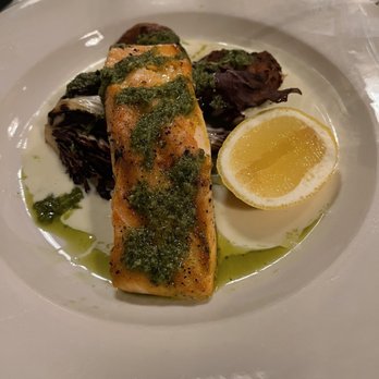 Gershwin's - Salmon - New American Near Me - Norfolk, Virginia