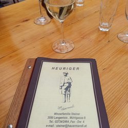 Heuriger zum Hauermandl - Winzerfamilie Steiner