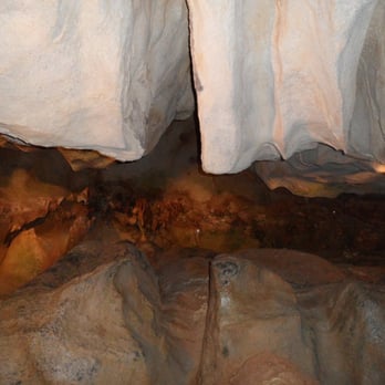 Skyline Caverns - looking up to cavern roof - Tours Near Me - Front Royal, Virginia Skyline Caverns - looking up to cavern roof - Tours Near Me - Front Royal, Virginia