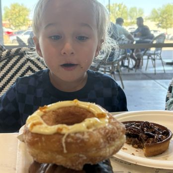 Paris Baguette - Bakeries Near Me - Peoria, Arizona Paris Baguette - Bakeries Near Me - Peoria, Arizona