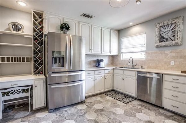 Xavier Suniga -Coldwell Banker Realty