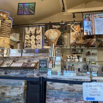 The City Creamery - Ordering area - Ice Cream & Frozen Yogurt Near Me - Cave Creek, Arizona The City Creamery - Ordering area - Ice Cream & Frozen Yogurt Near Me - Cave Creek, Arizona