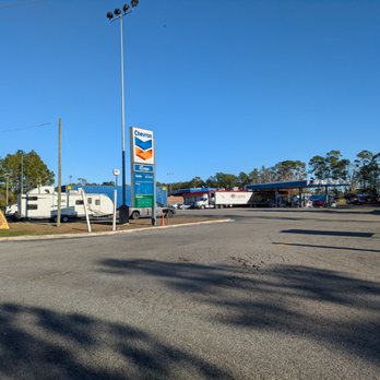 Chevron - Chevron, Woodbine - Gas Stations Near Me - Woodbine, Georgia Chevron - Chevron, Woodbine - Gas Stations Near Me - Woodbine, Georgia