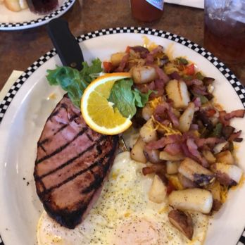 Black Bear Diner - Madera - 2 Egg Combo - American Near Me - Madera, California