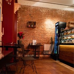 Buttercrumbs Bakery
