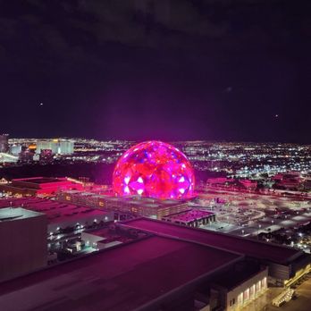 The High Roller - Views of the sphere - Amusement Parks Near Me - Las Vegas, Nevada The High Roller - Views of the sphere - Amusement Parks Near Me - Las Vegas, Nevada