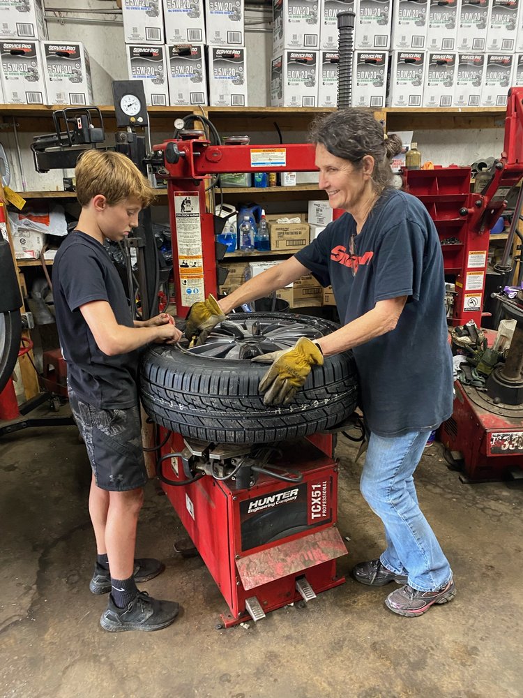 ROBBINSVILLE CITY TIRE Updated September 2024 411 Rodney Orr Bypass