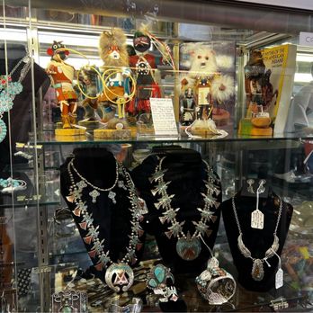 CAPITAL CITY ANTIQUE MALL - Updated February 2026 - 229 Photos & 77 ...