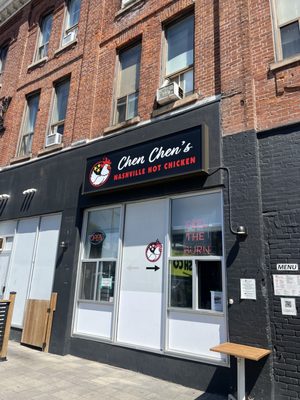 Chen Chen's Nashville Hot Chicken by null