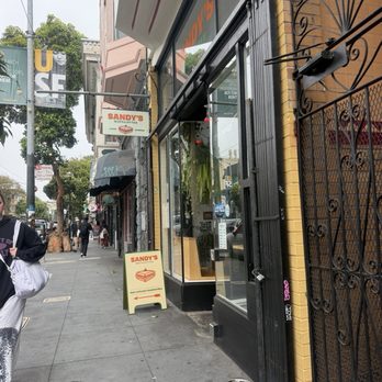 Sandy's - Exterior - Sandwiches Near Me - San Francisco, California
