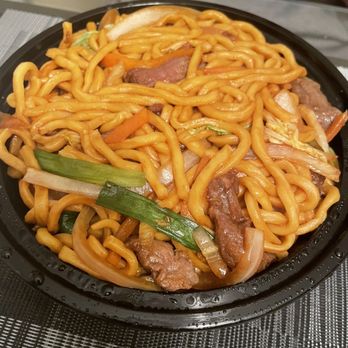 Mama's Taste - Beef lo mein - Chinese Near Me - Fairfax, Virginia Mama's Taste - Beef lo mein - Chinese Near Me - Fairfax, Virginia
