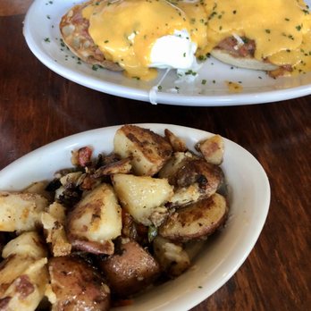 The Front Room - eggs benedict and home fries - American Near Me - Portland, Maine The Front Room - eggs benedict and home fries - American Near Me - Portland, Maine