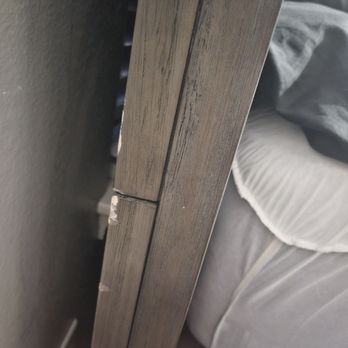 The Moving Company - Damaged every piece of my new King size bed. Actual chunks missing. - Movers Near Me - Springfield, Missouri The Moving Company - Damaged every piece of my new King size bed. Actual chunks missing. - Movers Near Me - Springfield, Missouri