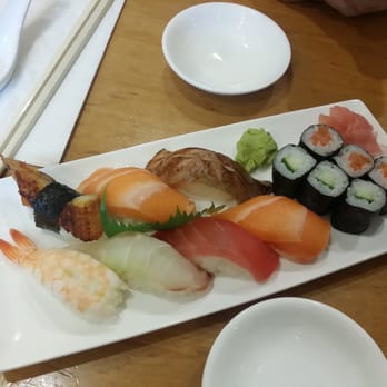 Misato - Good sushi platter - Japanese Near Me - London, XGL Misato - Good sushi platter - Japanese Near Me - London, XGL