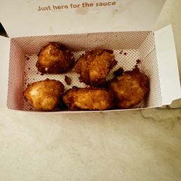 This was supposed to be an 8 piece. They didn't even give me SIX.