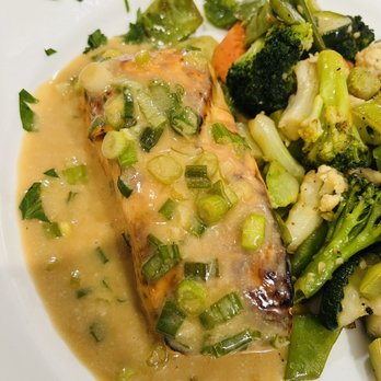 Tango Argentinian Steakhouse - Steakhouses Near Me - Central Islip, New York