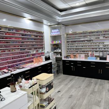 La Noir Nails and Lashes - Nail Salons Near Me - Cypress, California La Noir Nails and Lashes - Nail Salons Near Me - Cypress, California