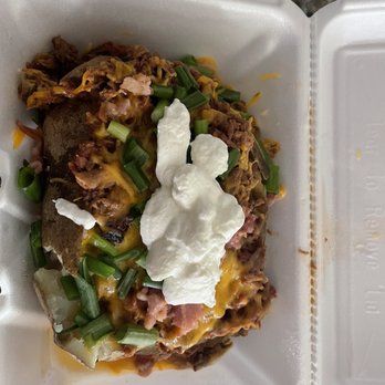 Dave's Smokehouse - Loaded BBQ baked potato - Barbeque Near Me - Seabrook, Texas