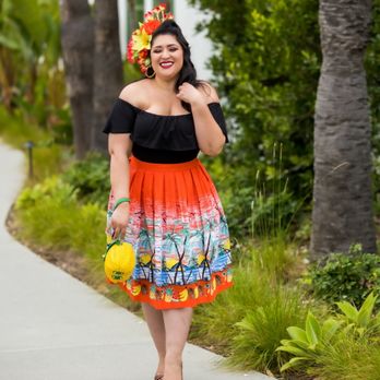 Hula Hooper Hairdos - Hair by Hula Hooper Hair Dos - Blow Dry/Out Services Near Me