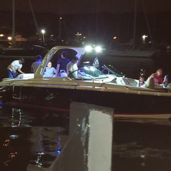 Prime - People coming in to eat further boat - American Near Me - Huntington, New York Prime - People coming in to eat further boat - American Near Me - Huntington, New York