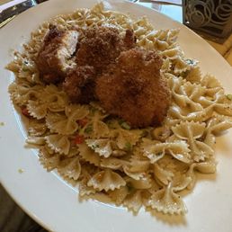 Spicy Chicken Chipotle Pasta** Spicy Chicken Chipotle Pasta**