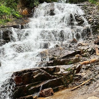 Gloria Falls - Hiking Near Me