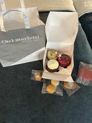 Photo of Carl Marletti - Parigi, 75, FR. La Tarte Citron Yuzu, Le Marie-Antoinette (Raspberry) La Tarte Sublime Ghana and various others.