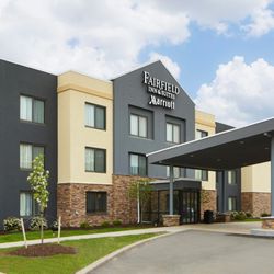Fairfield Inn and Suites Rochester East
