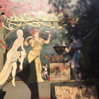 Foo Bar - Mural - Cocktail Bars Near Me - Melbourne, Florida
