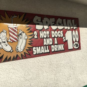 Jerry's Sinclair - a hot dog and a small drink sign - Gas Stations Near Me - Caliente, Nevada