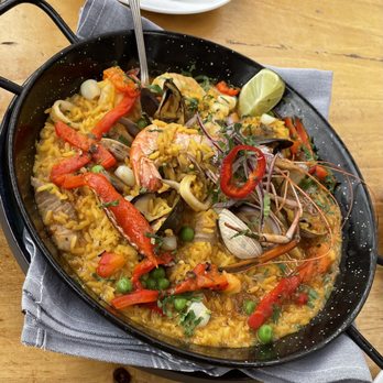 Limon - Arroz con mariscos - Tapas/Small Plates Near Me - Burlingame, California Limon - Arroz con mariscos - Tapas/Small Plates Near Me - Burlingame, California