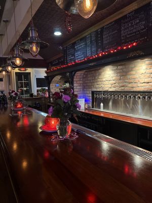 Ale & Cider House by null