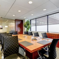 Carr Workplaces Bethesda - Meeting Space