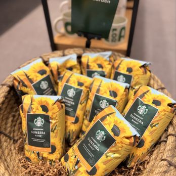 Starbucks - Coffee - Coffee & Tea Near Me - Strongsville, Ohio Starbucks - Coffee - Coffee & Tea Near Me - Strongsville, Ohio