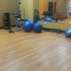 Anytime Fitness - Nice little dance studio with lots of fitness props and projection CLASSES ON DEMAND- sweet!!