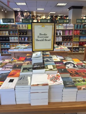 Barnes & Noble by null
