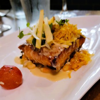 The Conche - Salmon - Cocktail Bars Near Me - Leesburg, Virginia