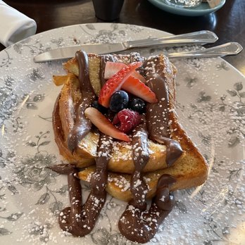 Little Hen - Breakfast & Brunch Near Me - Weston, Florida Little Hen - Breakfast & Brunch Near Me - Weston, Florida