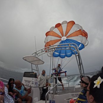 X-Treme Parasail - Parasailing Near Me - Honolulu, Hawaii X-Treme Parasail - Parasailing Near Me - Honolulu, Hawaii