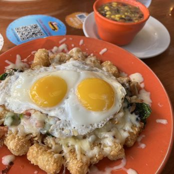 Sam's No 3 - Veggie Skillet with tater tots and green Chile on the side - Breakfast & Brunch Near Me - Denver, Colorado