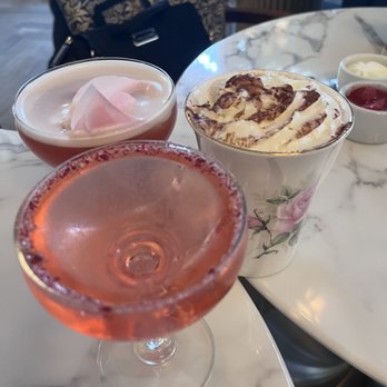 Little Hen - cocktails & hot chocolate - Breakfast & Brunch Near Me - Miami, Florida