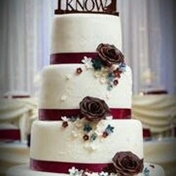 Beauty and The Baker - Fondant Wedding cake