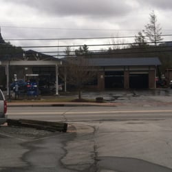 Banner Elk Exxon & Wrecker Service AAA - Exxon gas station