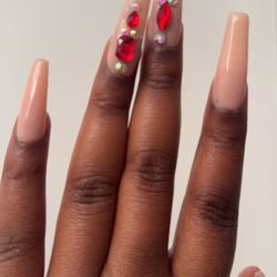 Nails Pro